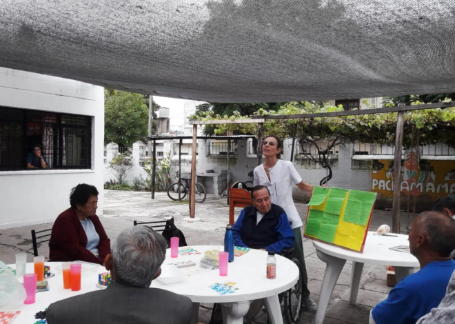 Centro de Día Ñocanchi: taller sobre Alimentación Saludable para Personas Mayores