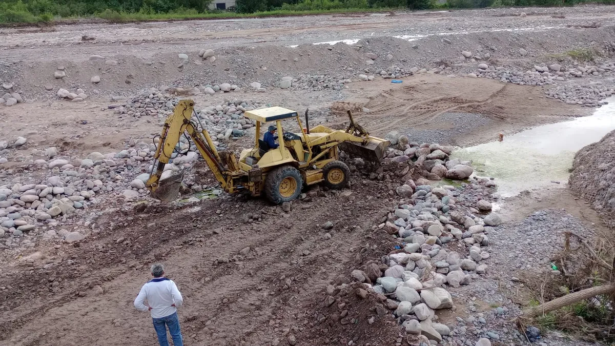 Plan Hídrico Provincial. obras de protección y mantenimiento en valles y yungasPlan Hídrico Provincial.